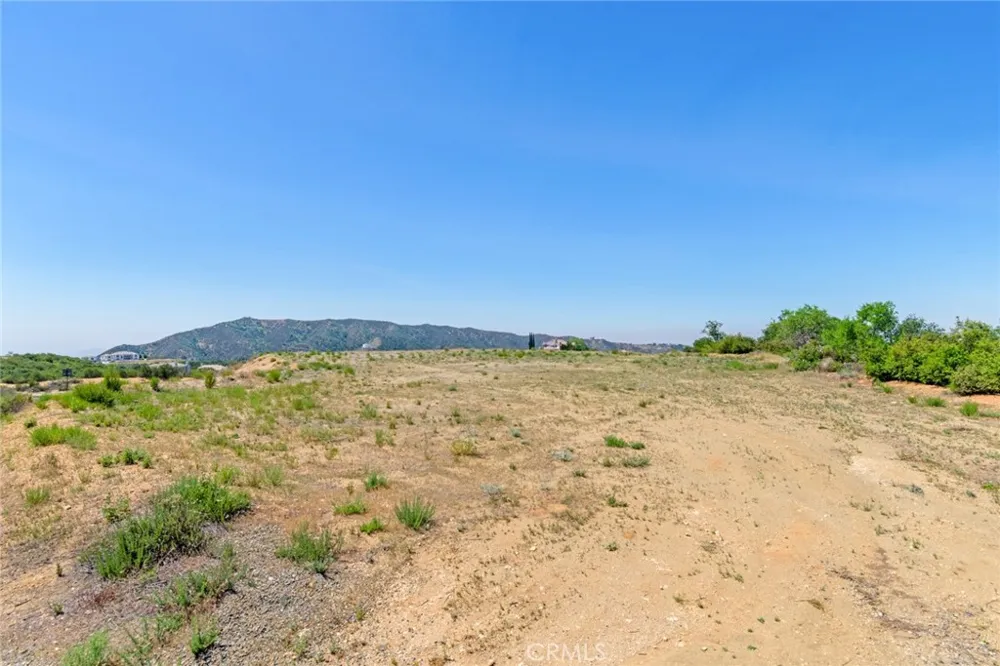 7055 Royal View Court Yucaipa, CA 92399