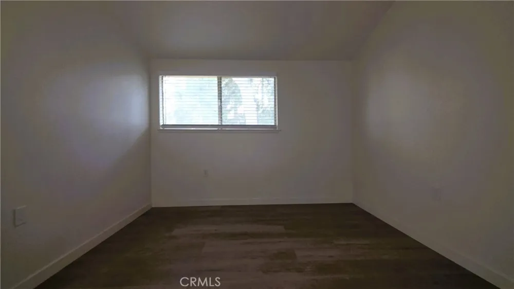 19364 Avenue Of The Oaks Newhall, CA 91321