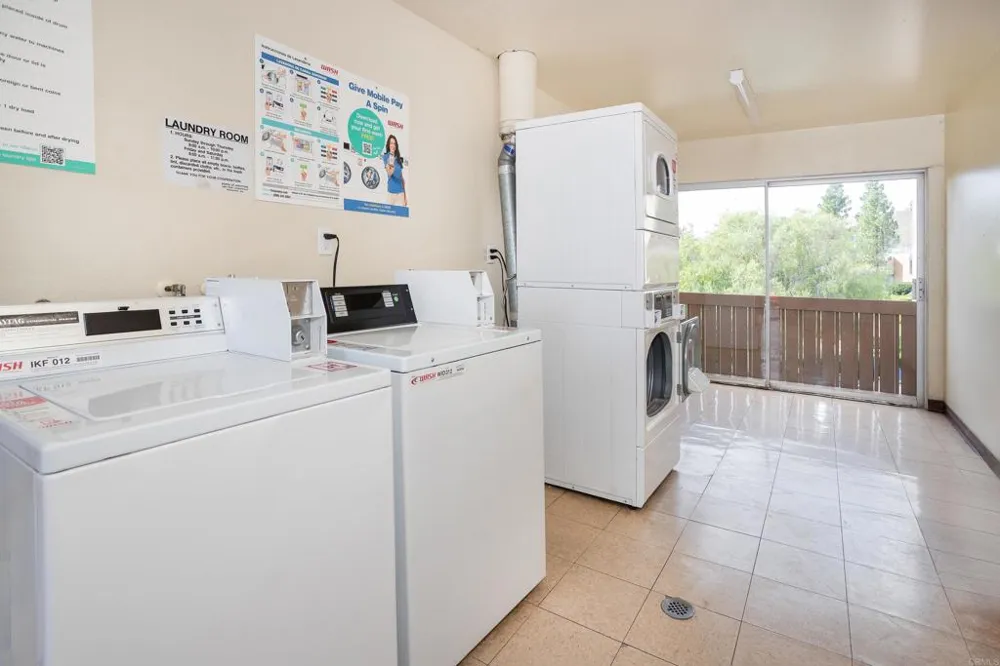 5700 Baltimore Drive #16 La Mesa, CA 91942