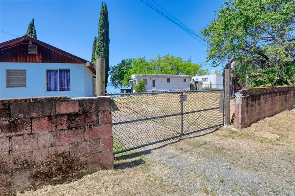 6537 E Highway 20 Lucerne, CA 95458