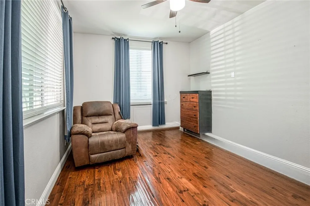 3683 W Black Walnut Fresno, CA 93711