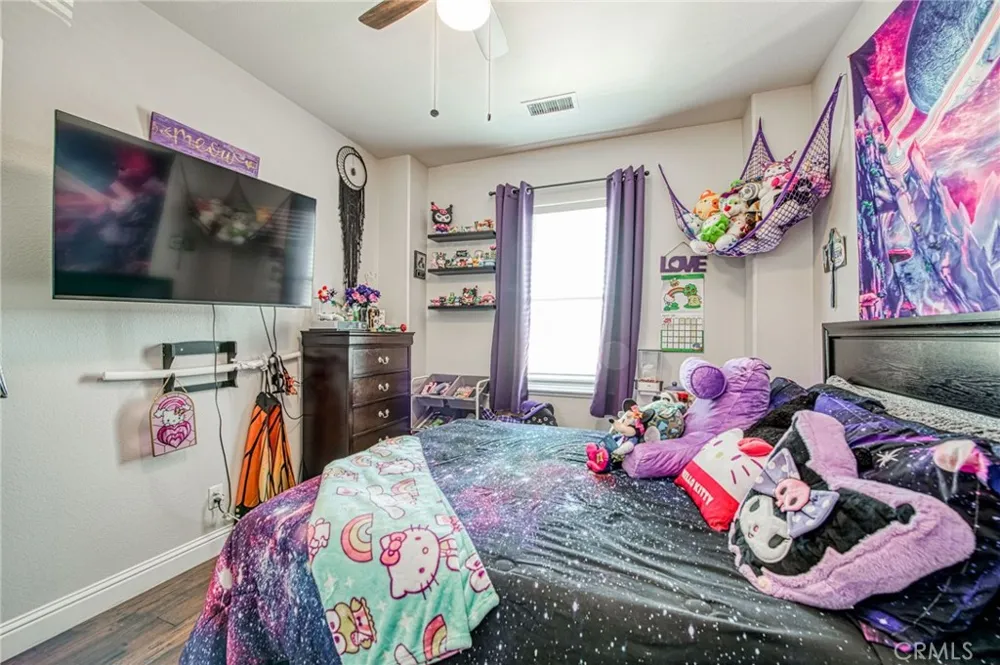 3683 W Black Walnut Fresno, CA 93711