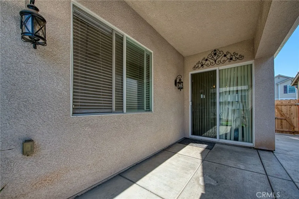 3683 W Black Walnut Fresno, CA 93711