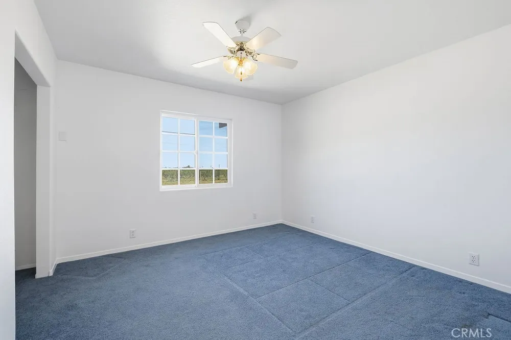 7624 E Avenue U Littlerock, CA 93543