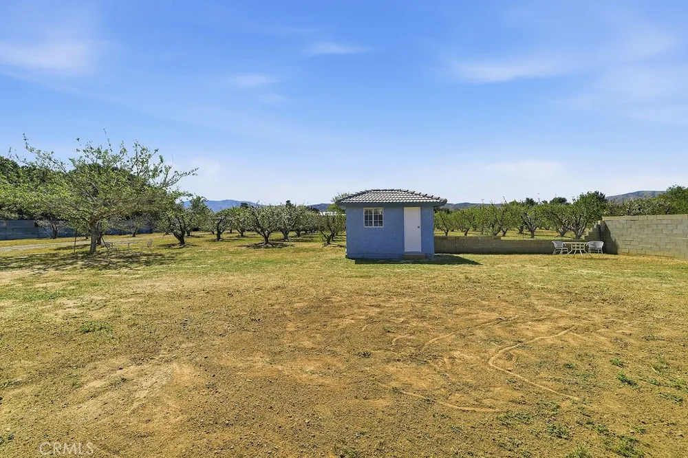 7624 E Avenue U Littlerock, CA 93543