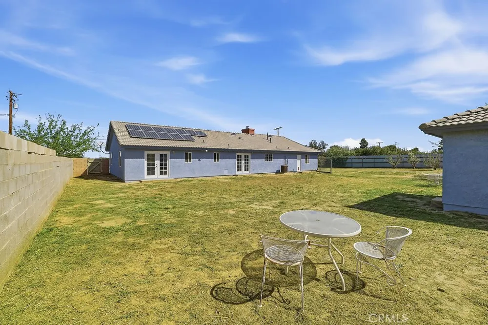 7624 E Avenue U Littlerock, CA 93543