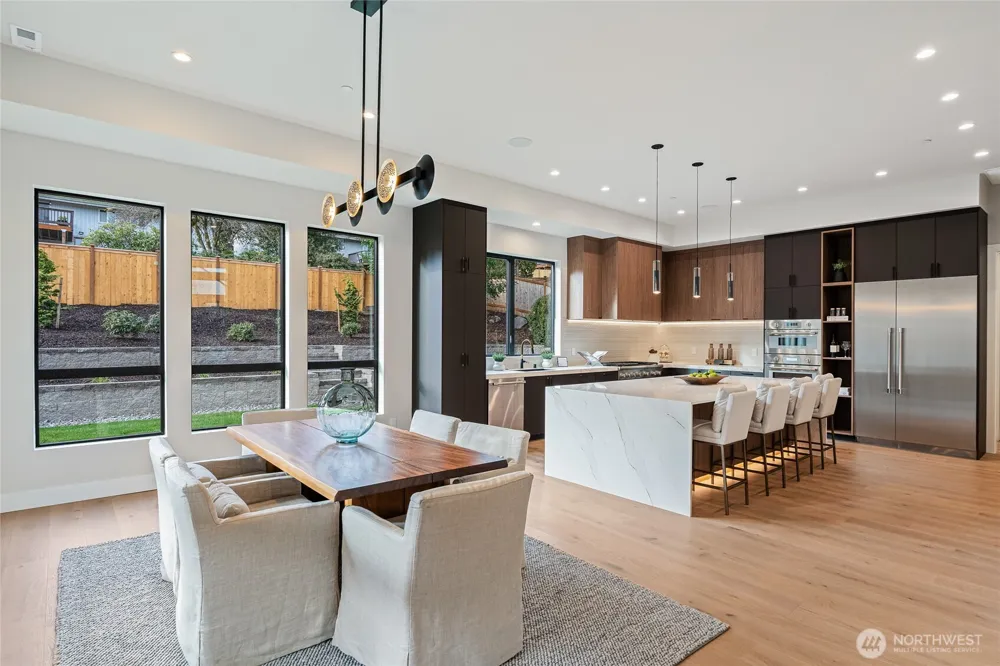 2423 129th Avenue SE Bellevue, WA 98005