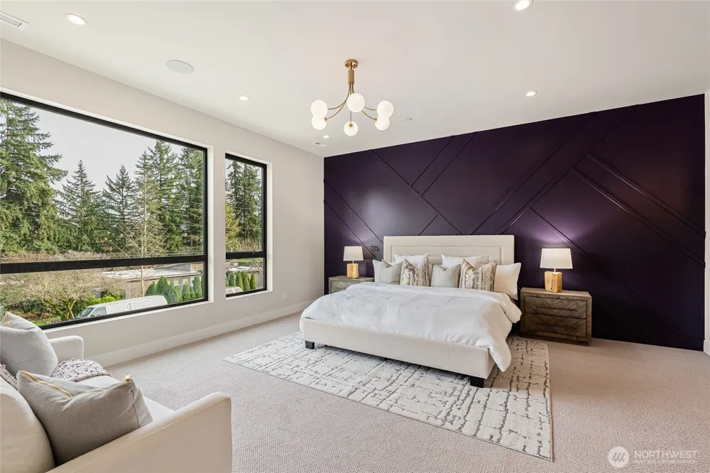 2423 129th Avenue SE Bellevue, WA 98005