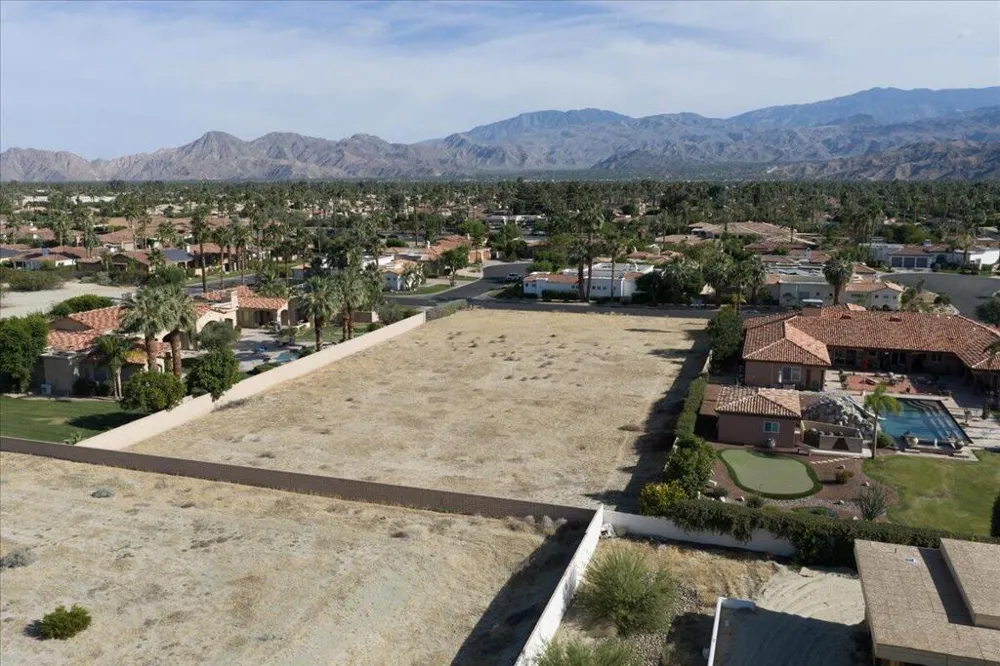 2 Carrera Place Rancho Mirage, CA 92270