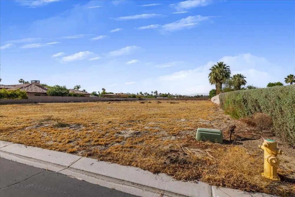 2 Carrera Place Rancho Mirage, CA 92270