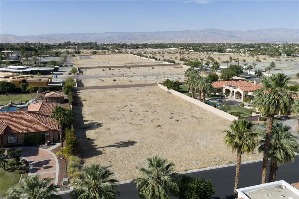 2 Carrera Place Rancho Mirage, CA 92270