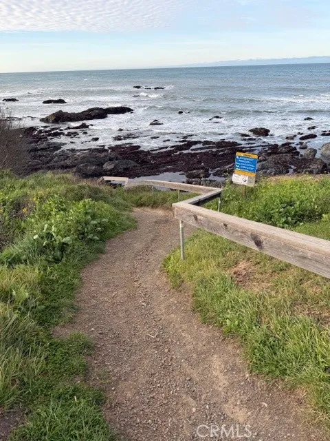 974 Lower Pacific Shelter Cove, CA 95589