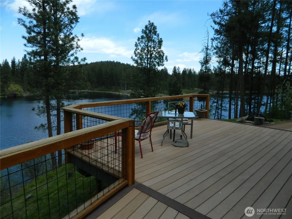 46 Little Bear Lane Tonasket, WA 98855