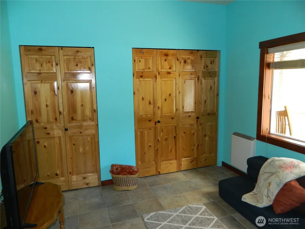 46 Little Bear Lane Tonasket, WA 98855