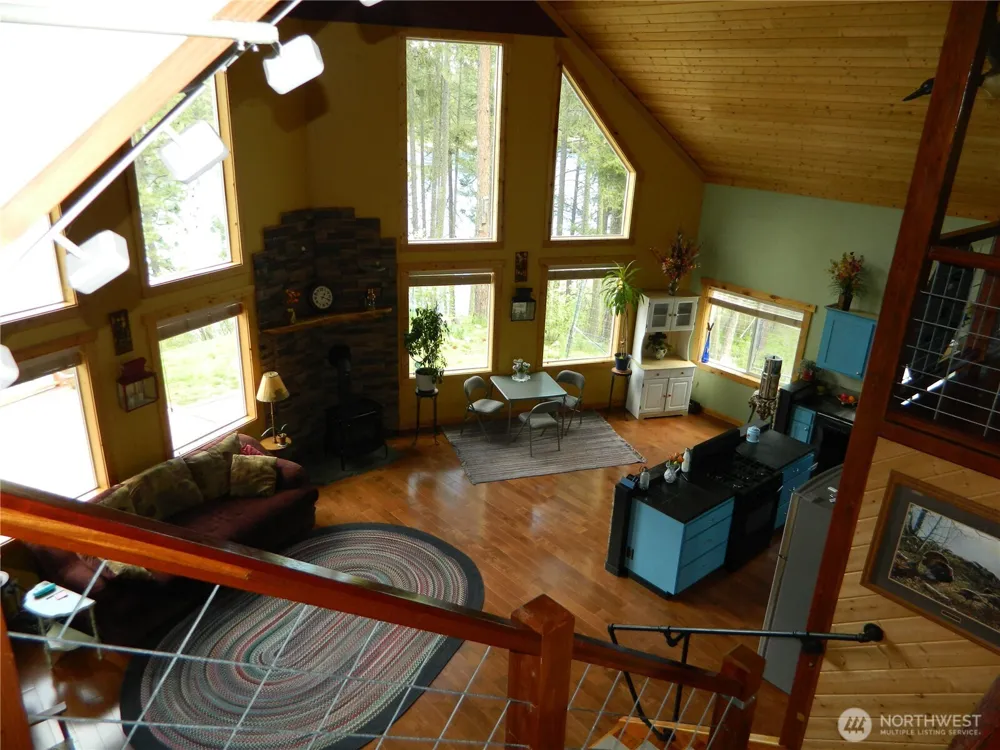 46 Little Bear Lane Tonasket, WA 98855