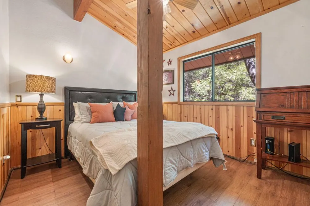 53600 Rocky Way Idyllwild, CA 92549