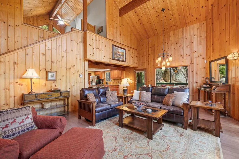 53600 Rocky Way Idyllwild, CA 92549