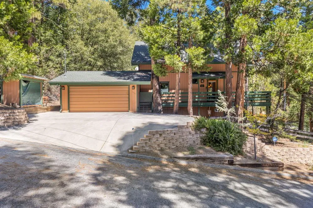 53600 Rocky Way Idyllwild, CA 92549