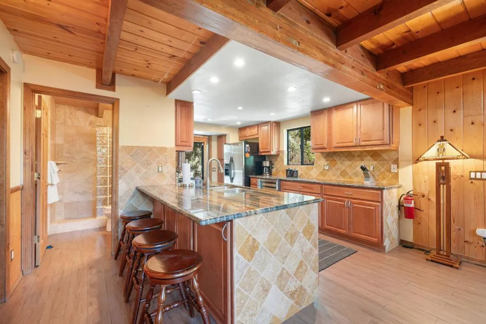 53600 Rocky Way Idyllwild, CA 92549