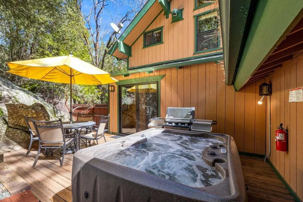 53600 Rocky Way Idyllwild, CA 92549