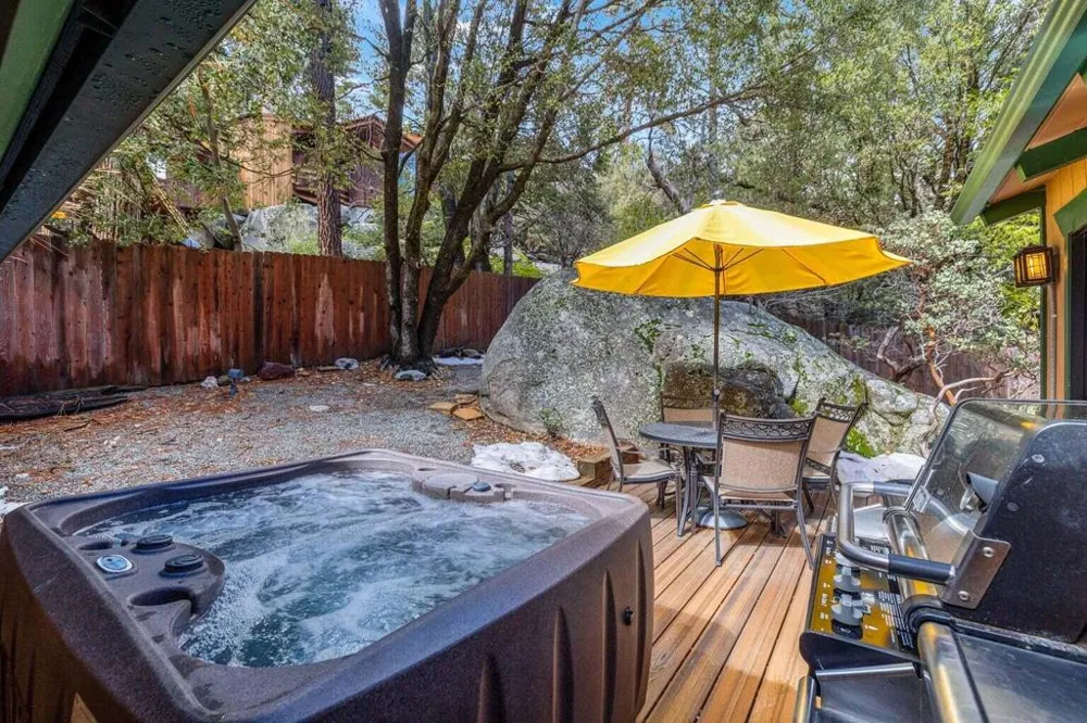 53600 Rocky Way Idyllwild, CA 92549