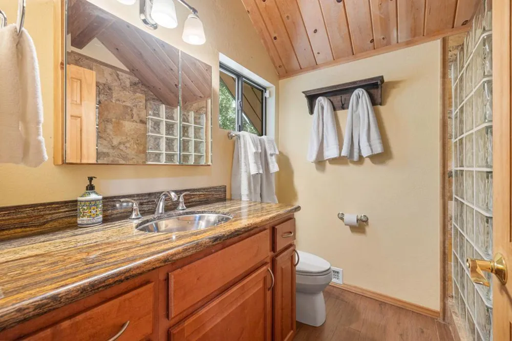 53600 Rocky Way Idyllwild, CA 92549