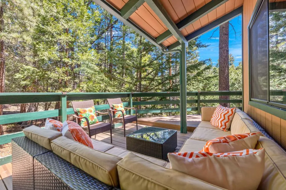 53600 Rocky Way Idyllwild, CA 92549