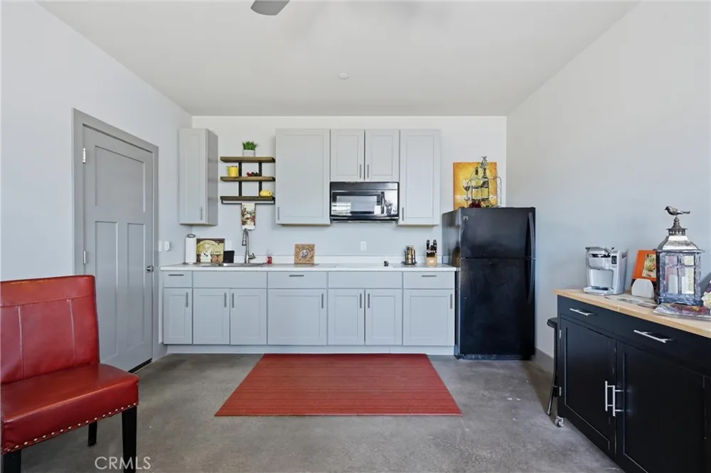 20069 Honey Hill Hidden Valley Lake, CA 95467