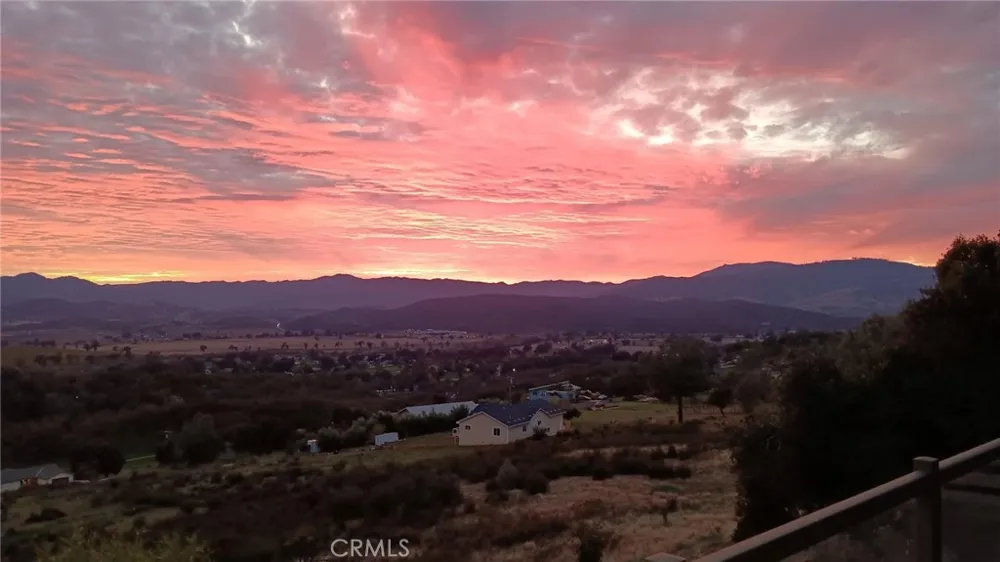 20069 Honey Hill Hidden Valley Lake, CA 95467
