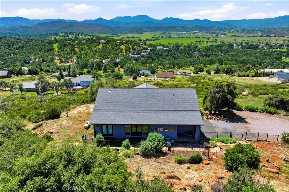 20069 Honey Hill Hidden Valley Lake, CA 95467