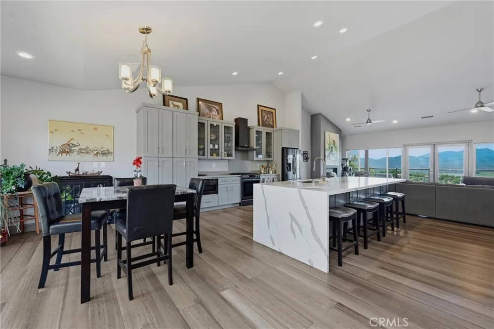 20069 Honey Hill Hidden Valley Lake, CA 95467
