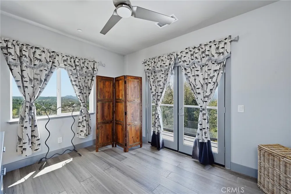20069 Honey Hill Hidden Valley Lake, CA 95467