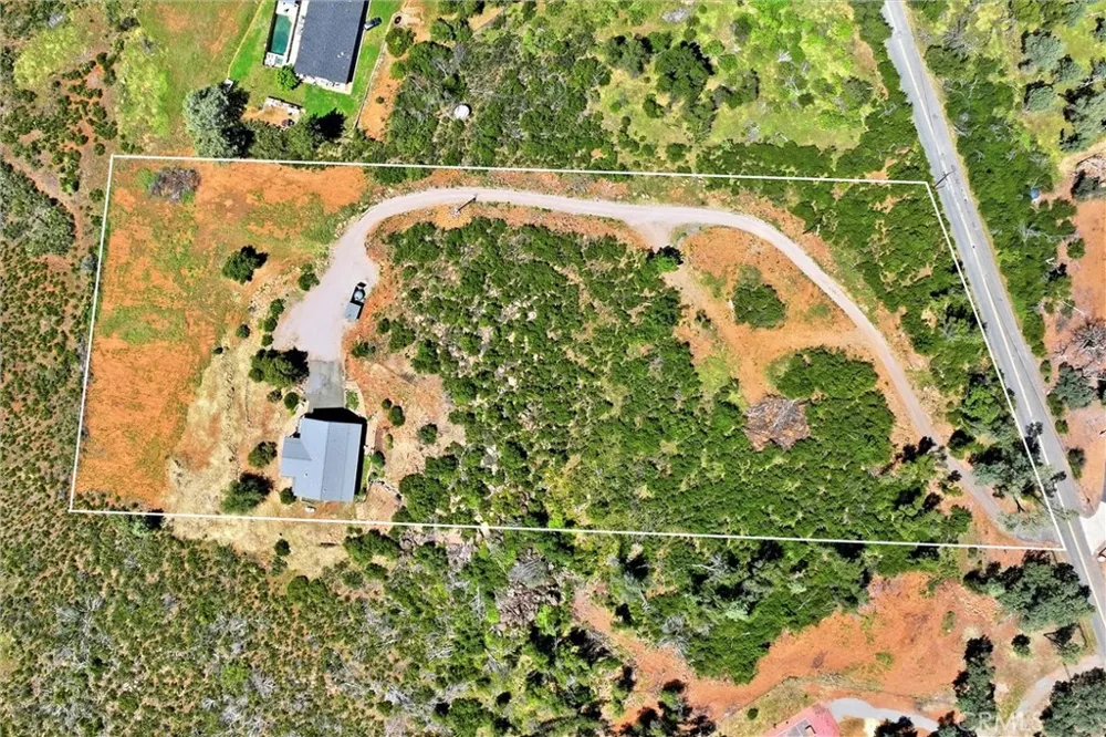 20069 Honey Hill Hidden Valley Lake, CA 95467