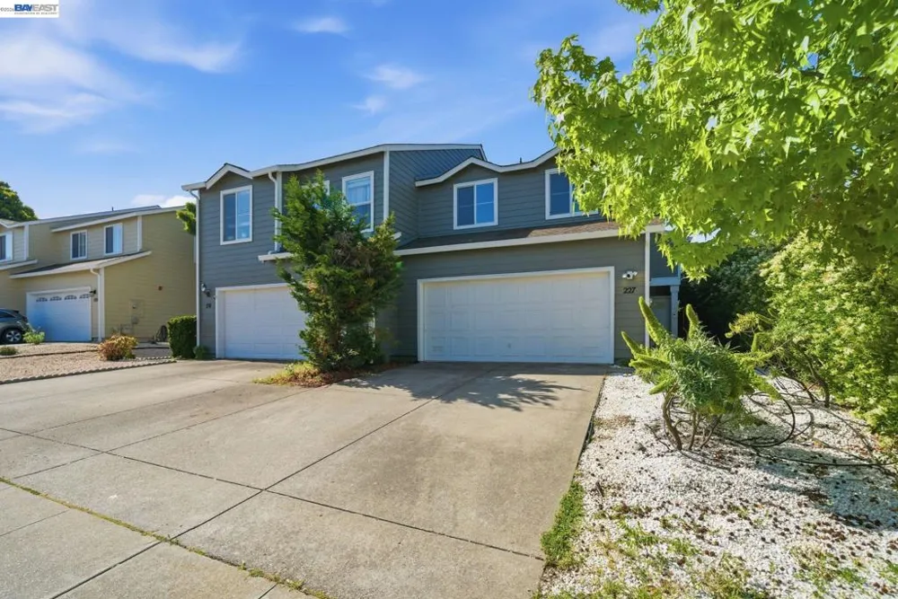 227 Clearpointe Drive Vallejo, CA 94591