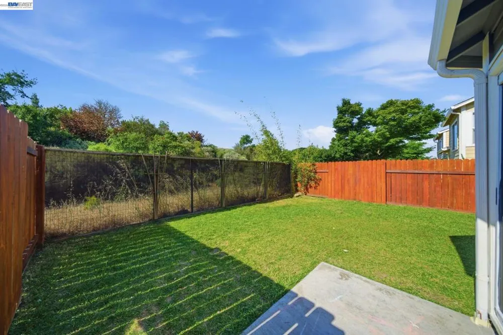 227 Clearpointe Drive Vallejo, CA 94591