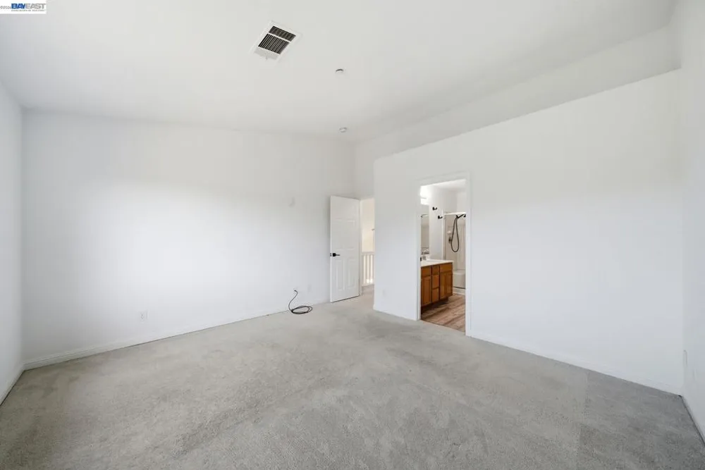 227 Clearpointe Drive Vallejo, CA 94591
