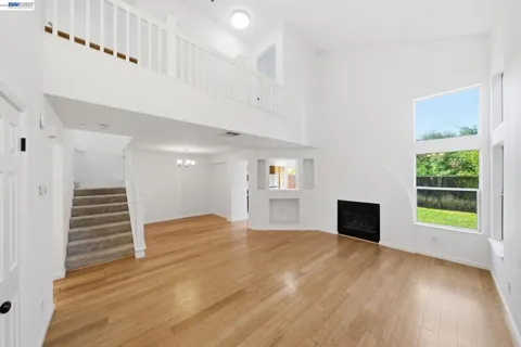 227 Clearpointe Drive