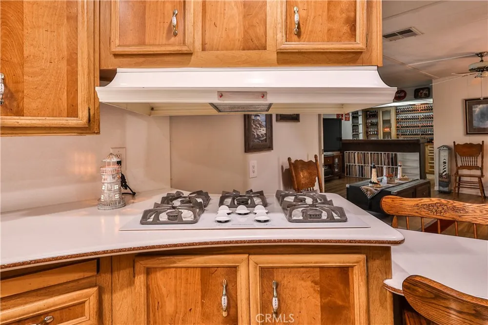 929 E Foothill Boulevard #52 Upland, CA 91786