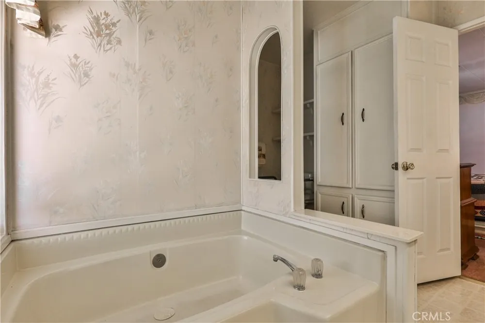 929 E Foothill Boulevard #52 Upland, CA 91786