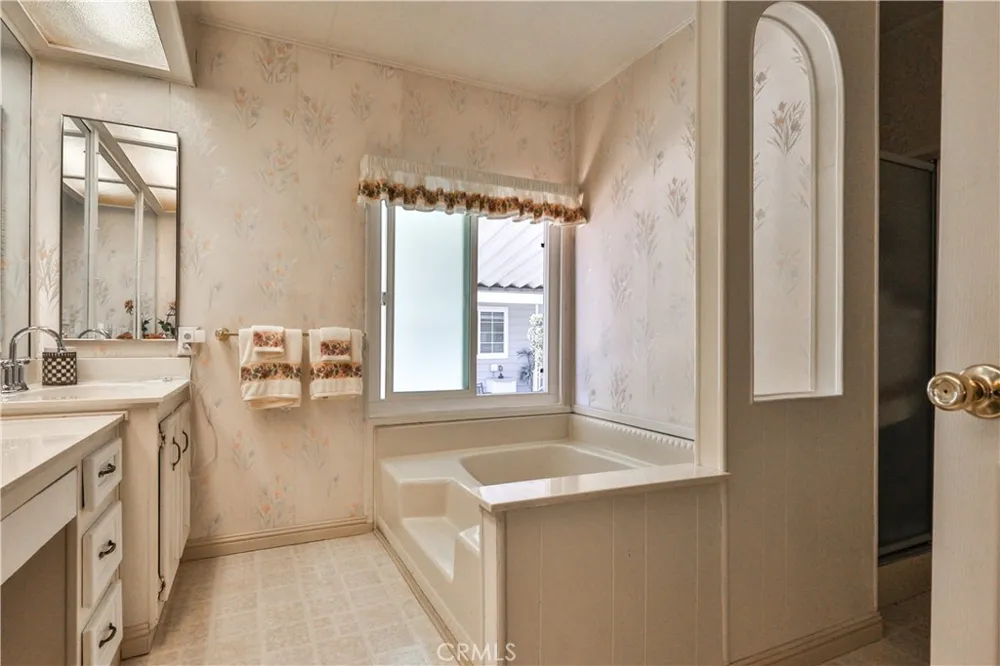 929 E Foothill Boulevard #52 Upland, CA 91786