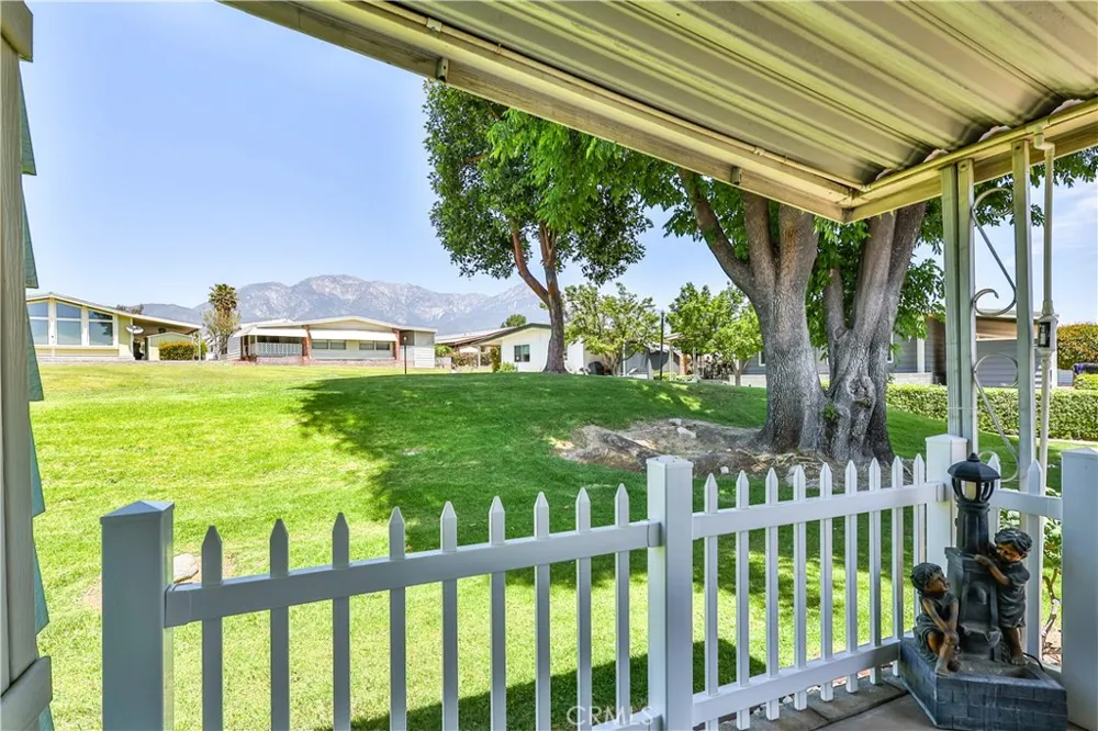 929 E Foothill Boulevard #52 Upland, CA 91786