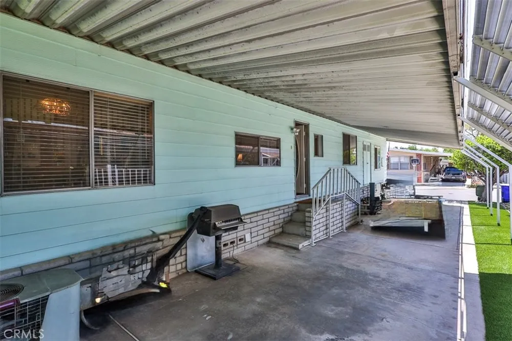929 E Foothill Boulevard #52 Upland, CA 91786
