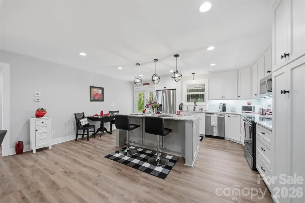 41 Emerson Court Taylorsville, NC 28681