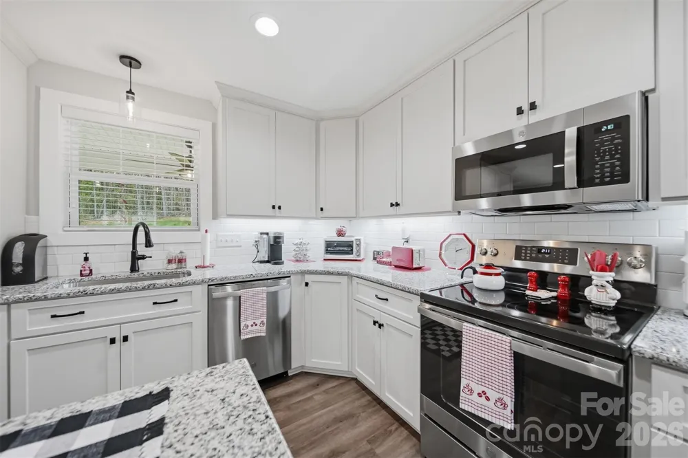 41 Emerson Court Taylorsville, NC 28681