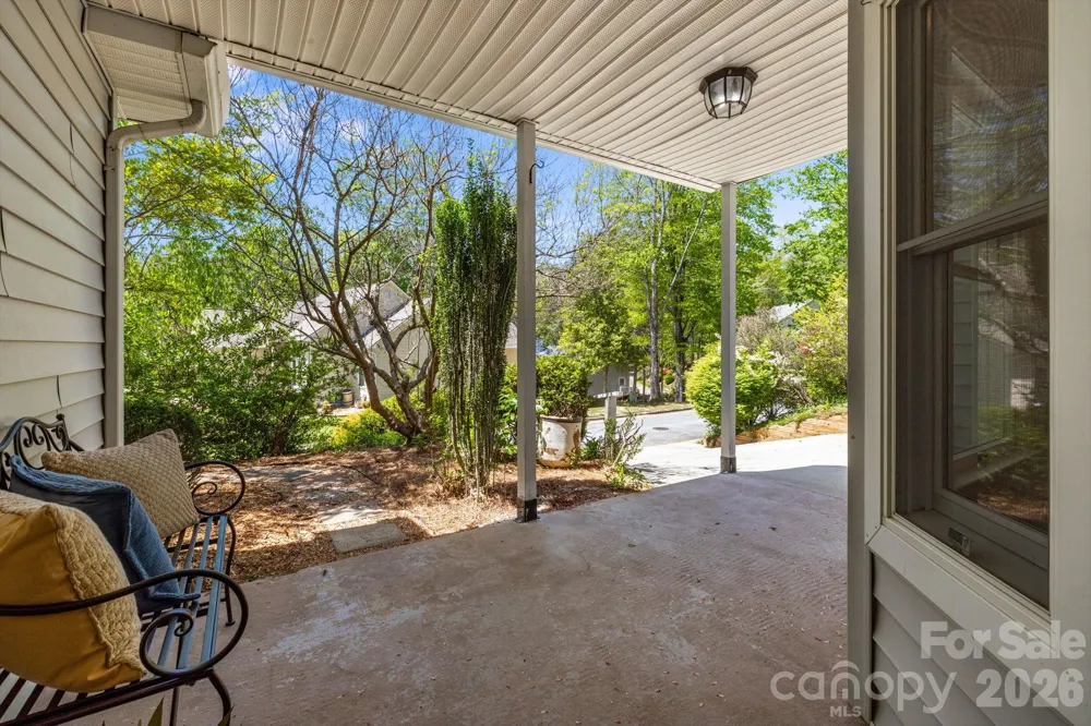 132 Fox Cross Drive Brevard, NC 28712