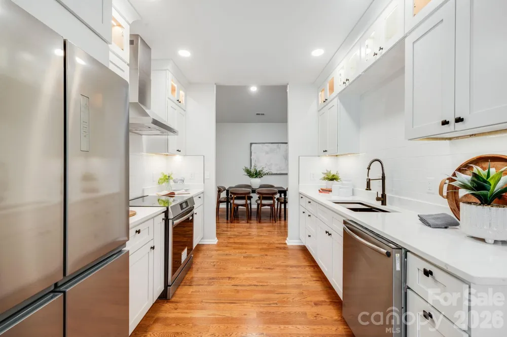 132 Fox Cross Drive Brevard, NC 28712