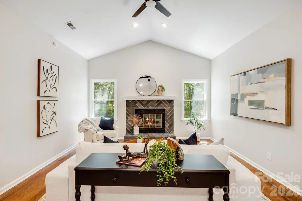 132 Fox Cross Drive Brevard, NC 28712