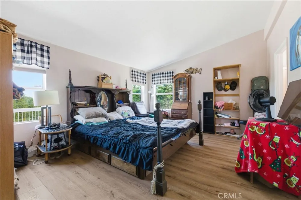 21552 Sprague W Groveland, CA 95321