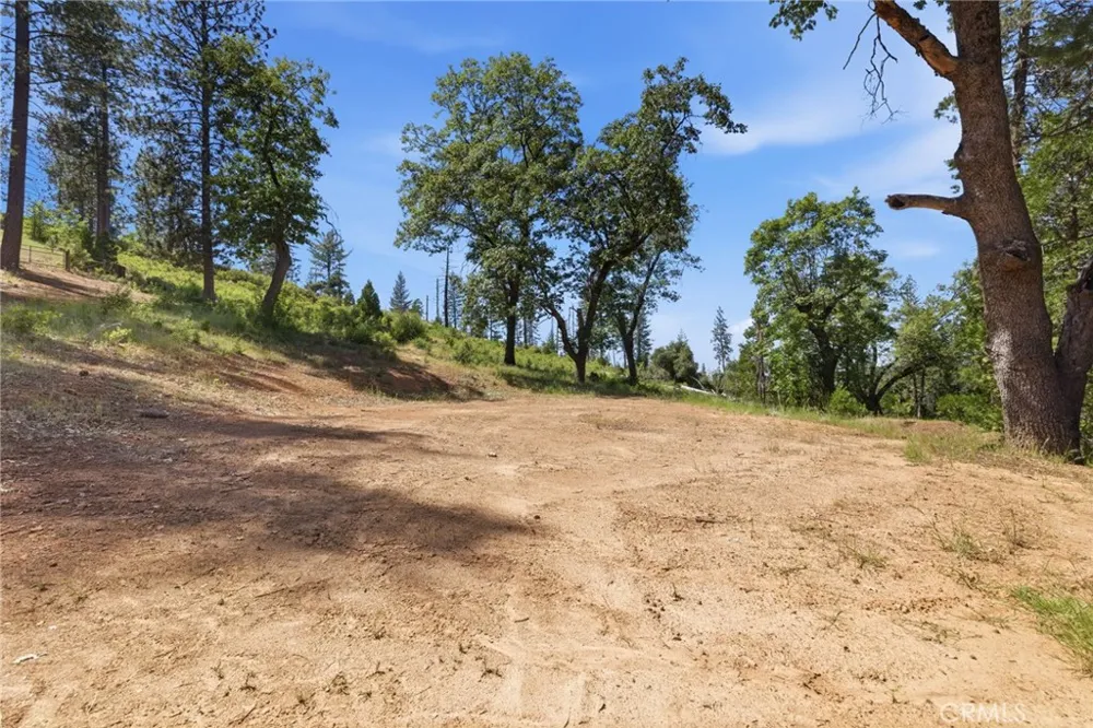 21552 Sprague W Groveland, CA 95321