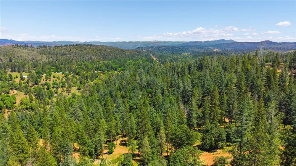 21552 Sprague W Groveland, CA 95321